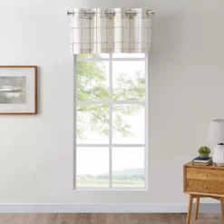 The Big OneĀ® Astor Window Valance
