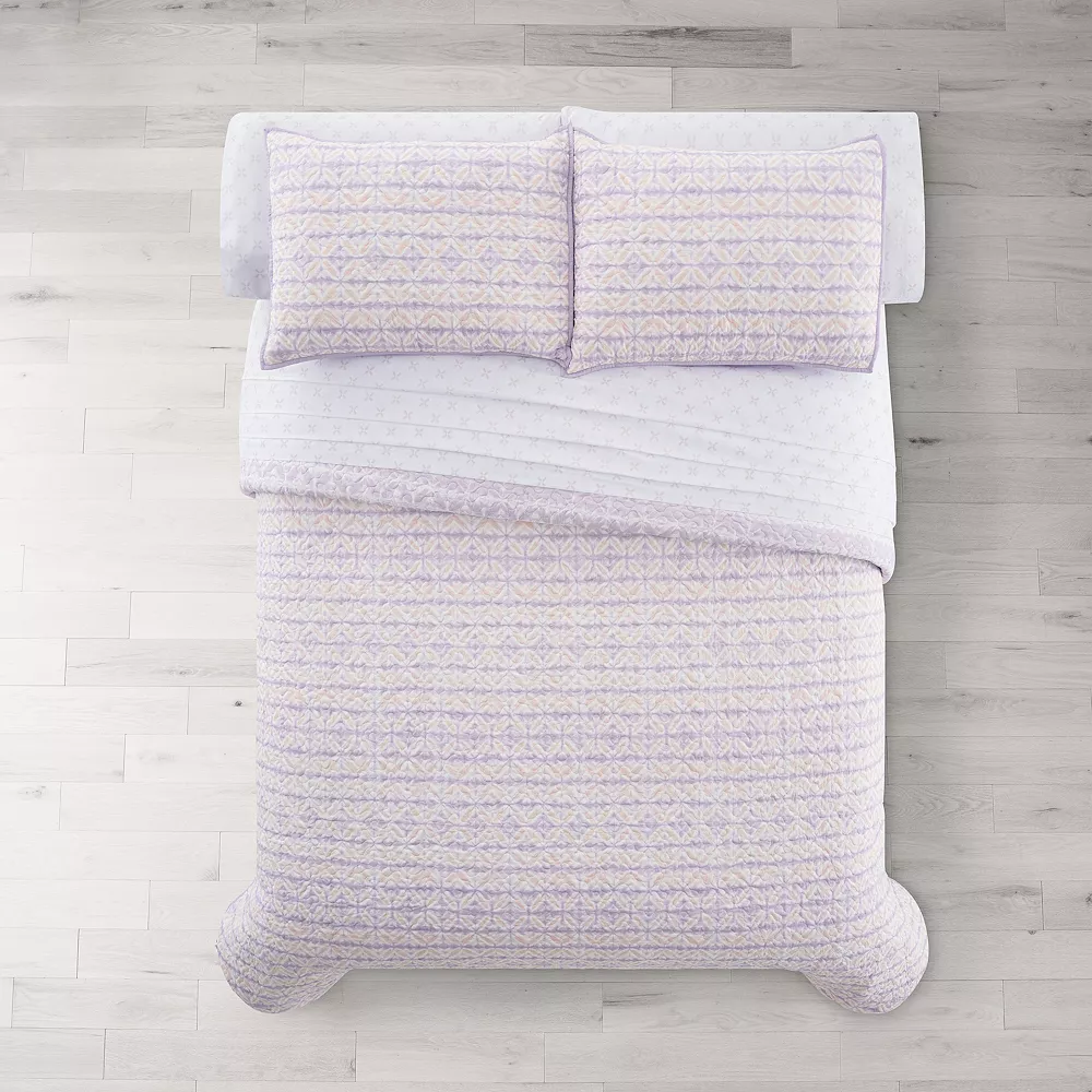 The Big One® Tie Dye Stripe Reversible Quilt Set 2 The Big One® Tie Dye Stripe Reversible Quilt Set - Image 2