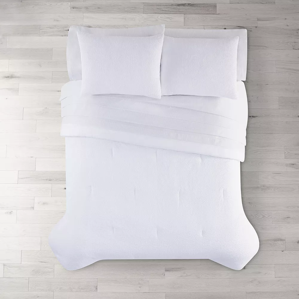 The Big One® Seersucker Plaid Reversible Comforter Set With Sheets 2 The Big One® Seersucker Plaid Reversible Comforter Set With Sheets - Image 2