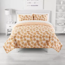 The Big One Shop 5 The Big OneĀ® Danielle Daisy Reversible Quilt Set